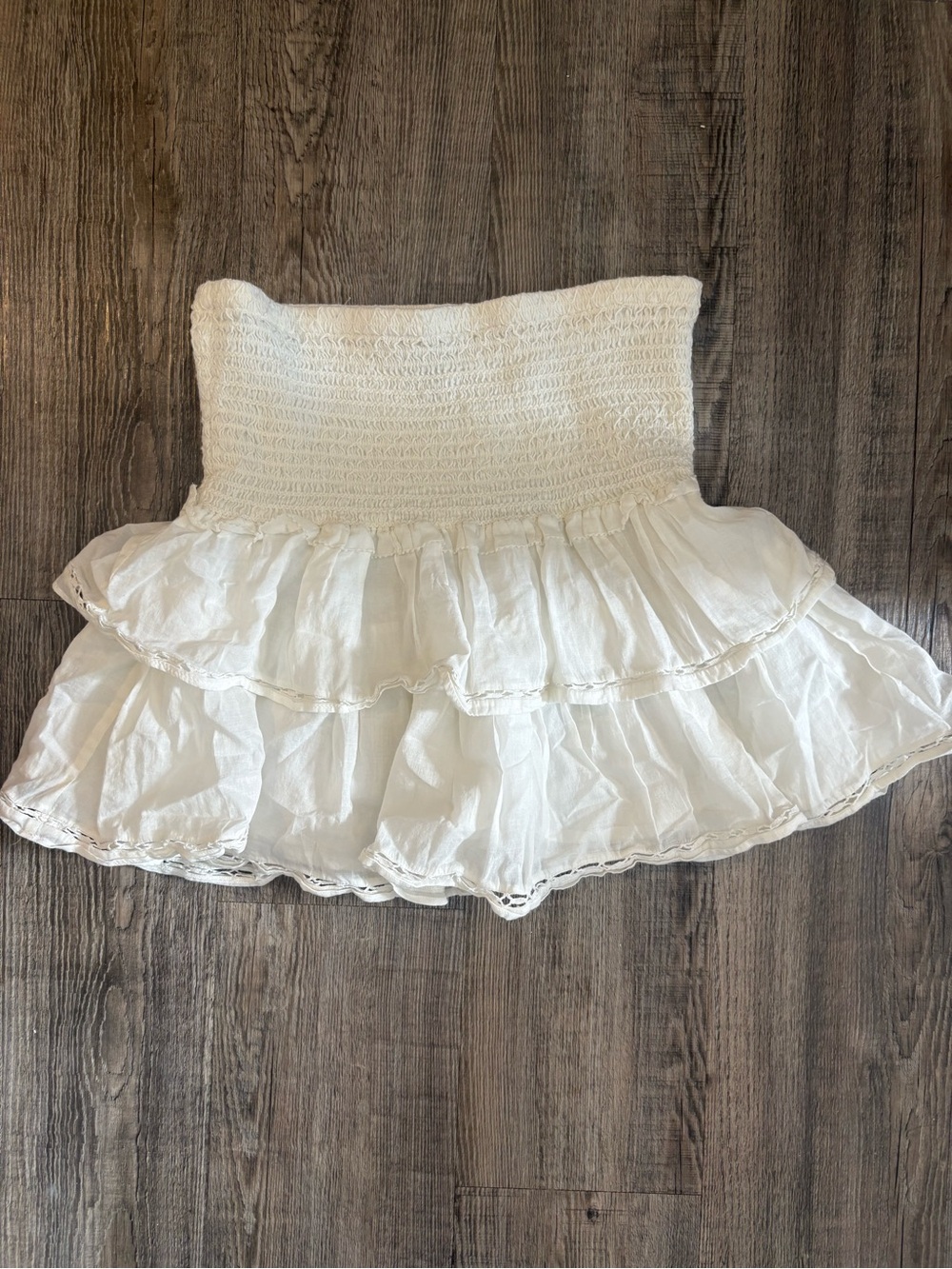 Artizia - Women's White Tiered Smocked Mini Skirt